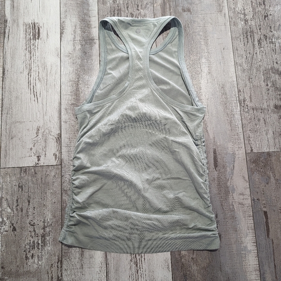 Lululemon Swiftly Tech Racerback 2.0 sea moss green - Picture 4 of 5